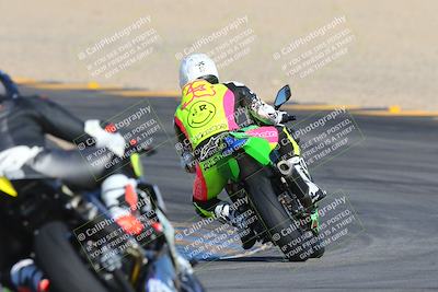 media/Dec-05-2024-Racers Edge (Thu) [[e102e0690b]]/3-B Group/Session 1 Turn 8 Backside/